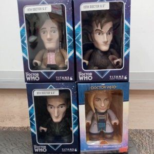 Dr Who figurine bundle